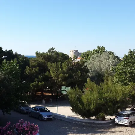 Alaybey Ada Evi 博兹贾阿达岛