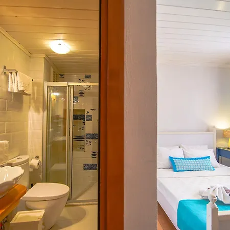 Alaybey Ada Evi 博兹贾阿达岛