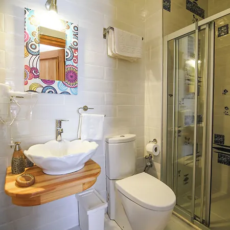 Alaybey Ada Evi 招待所 博兹贾阿达岛