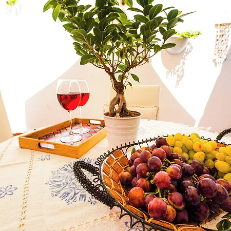 Alaybey Ada Evi 博兹贾阿达岛