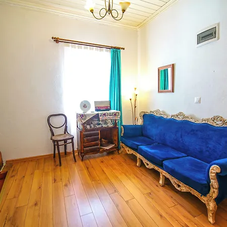 招待所 Alaybey Ada Evi