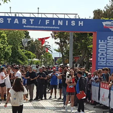 Pensión Alaybey Ada Evi *