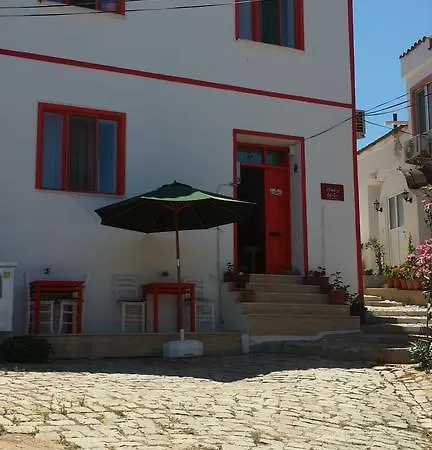 招待所 Alaybey Ada Evi 博兹贾阿达岛