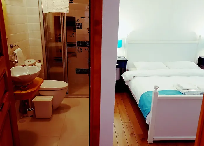 Alaybey Ada Evi بيت ضيافة بوزجادا