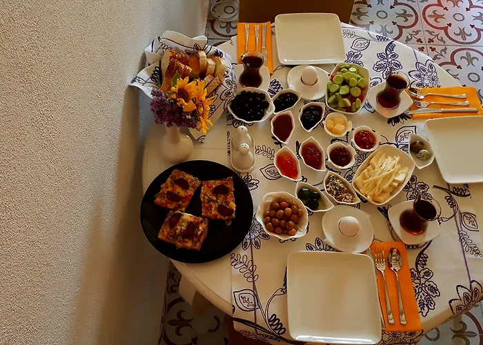 Alaybey Ada Evi بيت ضيافة *