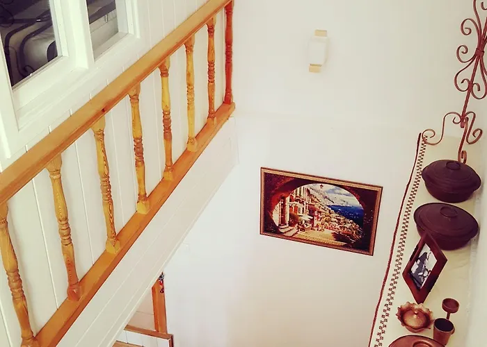 Alaybey Ada Evi بوزجادا