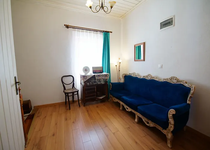 Alaybey Ada Evi بوزجادا