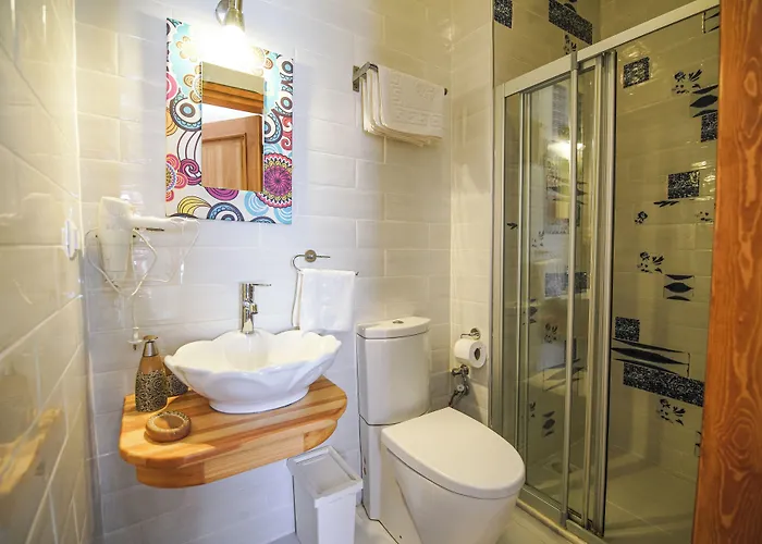 Alaybey Ada Evi بيت ضيافة بوزجادا