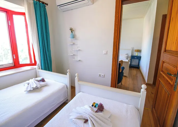 Alaybey Ada Evi * بوزجادا