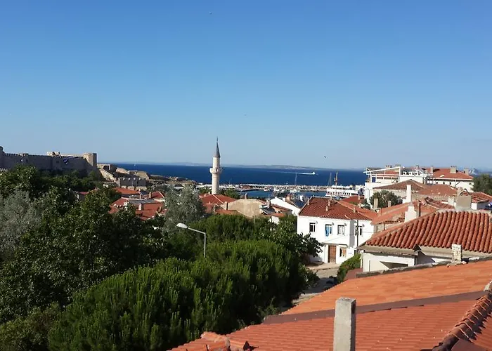 Alaybey Ada Evi بيت ضيافة بوزجادا